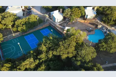 407 Green Leaf, Horseshoe Bay, TX 78657 - Photo 15