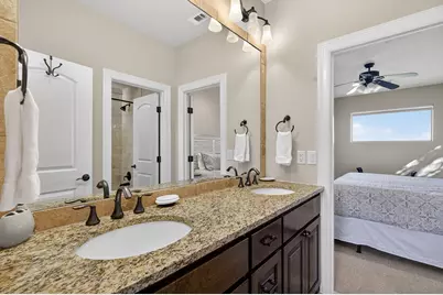 121 Christopher Ln, Kingsland, TX 78639 - Photo 27