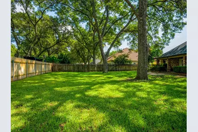 279 Quail, Meadowlakes, TX 78654 - Photo 37