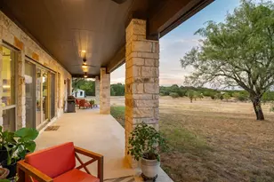 113 Jayhawk Ct, Burnet, TX 78611 - Photo 35