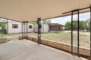 2025 Forest Trail, Kingsland, TX 78639 - Photo 33