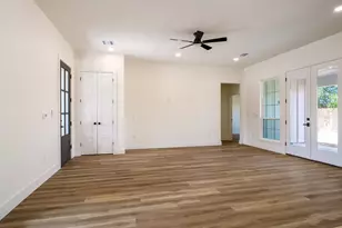 106 W Briar, Granite Shoals, TX 78654 - Photo 11
