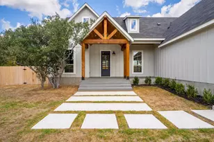 106 W Briar, Granite Shoals, TX 78654 - Photo 7