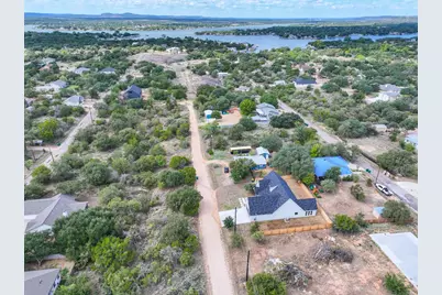 106 W Briar, Granite Shoals, TX 78654 - Photo 9