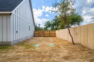 106 W Briar, Granite Shoals, TX 78654 - Photo 39