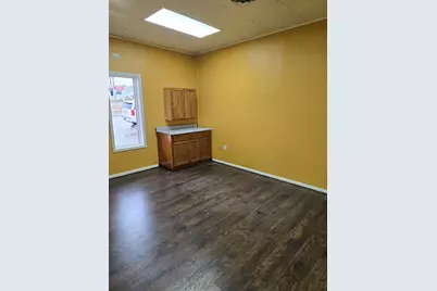 708 Second Street, Marble Falls, TX 78654 - Photo 7