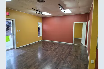 708 Second Street, Marble Falls, TX 78654 - Photo 11
