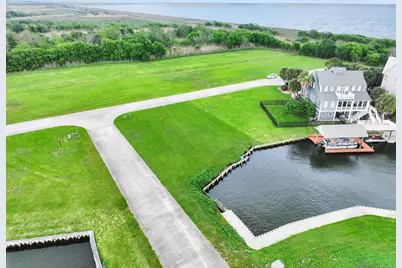 501 High Seas, Port Arthur, TX 77640 - Photo 9