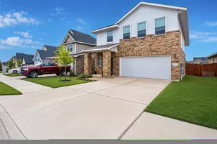 197 Standing Rock Ln Ln, Marble Falls, TX 78654 - Photo 1