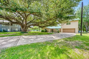 1704 Bluebonnet Ln, Kingsland, TX 78639 - Photo 1