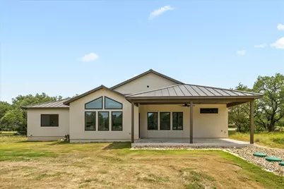 114 Rolling Hls Drive, Horseshoe Bay, TX 78657 - Photo 21