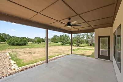 114 Rolling Hls Drive, Horseshoe Bay, TX 78657 - Photo 23