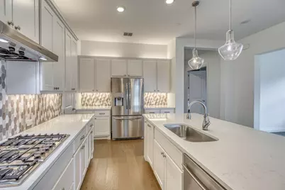 110 Rivalto Dr Drive, Horseshoe Bay, TX 78657 - Photo 13