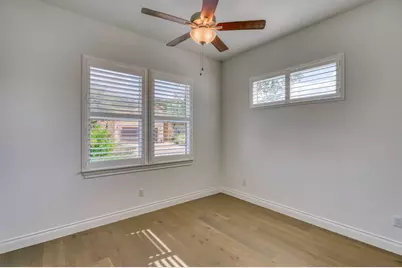 110 Rivalto Dr Drive, Horseshoe Bay, TX 78657 - Photo 27