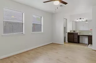 180 Turkey Run, Meadowlakes, TX 78654 - Photo 9