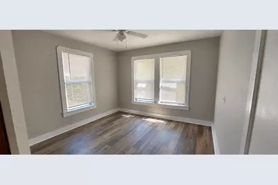 512 Ave F, Marble Falls, TX 78654 - Photo 7