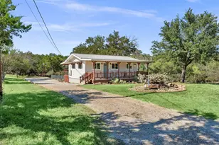728 Sandy Mountain Dr, Sunrise Beach, TX 78643 - Photo 7