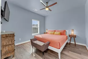 321 Island Cir, Kingsland, TX 78639 - Photo 21