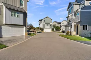 321 Island Cir, Kingsland, TX 78639 - Photo 41