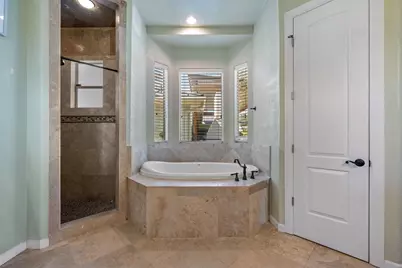 102 Flamingo Circle, Highland Haven, TX 78654 - Photo 21