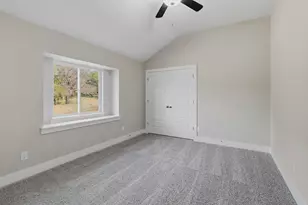 1404 Faultline Dr, Horseshoe Bay, TX 76577 - Photo 11