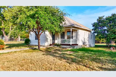 305 W Tarrant Street, Llano, TX 78643 - Photo 5