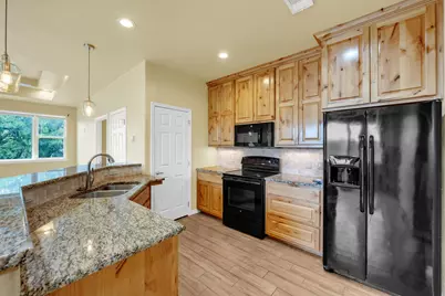 625 Skyline Drive, Kingsland, TX 78639 - Photo 41