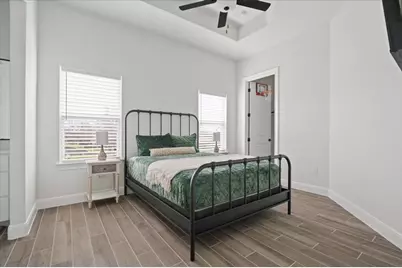 928 Broken Arrow, Horseshoe Bay, TX 78657 - Photo 11