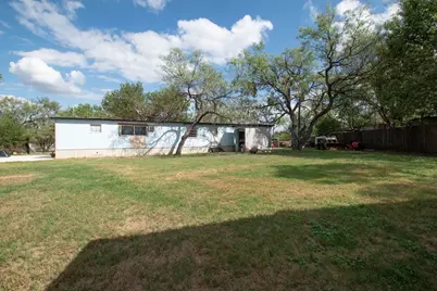 105 Conroe Court, Kingsland, TX 78639 - Photo 17
