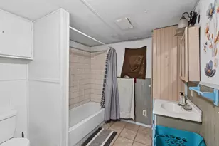 105 Conroe Ct, Kingsland, TX 78639 - Photo 13