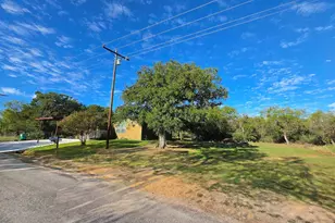 785 Frazier St, Tow, TX 78672 - Photo 3