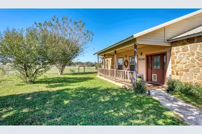 1701 W Rr 152, Llano, TX 78643 - Photo 7