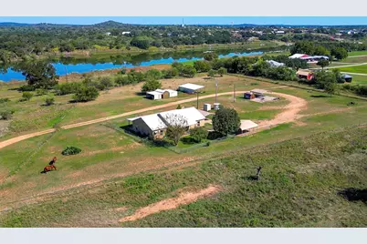 1701 W Rr 152, Llano, TX 78643 - Photo 33