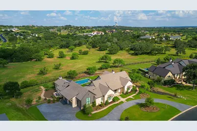 816 Trails Parkway, Horseshoe Bay, TX 78657 - Photo 39