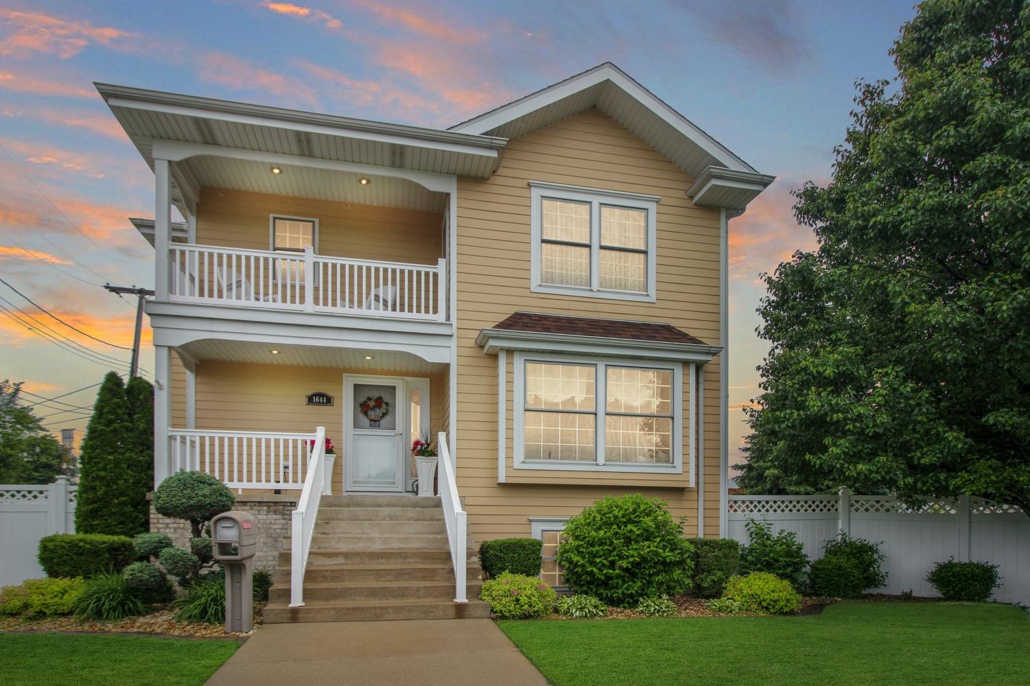 1644 Center St, Whiting, IN 46394 MLS 514362 Coldwell Banker