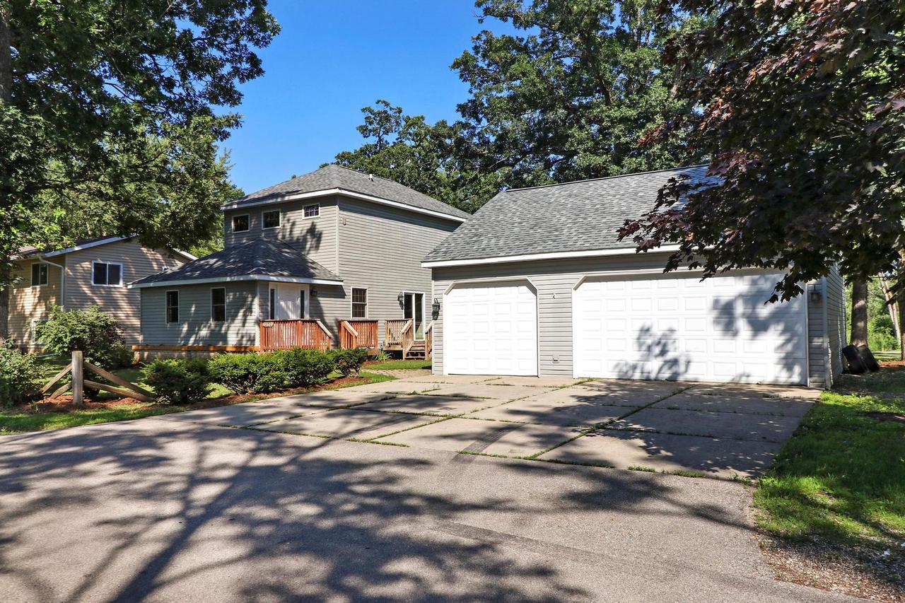 N1272 Catalpa Rd, Genoa City, WI 53128 MLS 1803179 Coldwell Banker