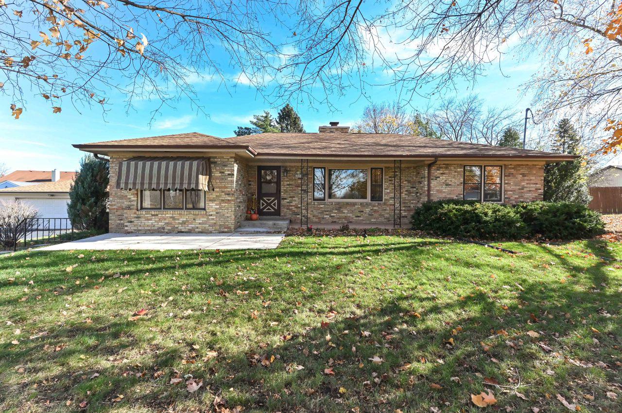 3011 N Emmertsen Rd, Racine, WI 53406 MLS 1817676 Coldwell Banker