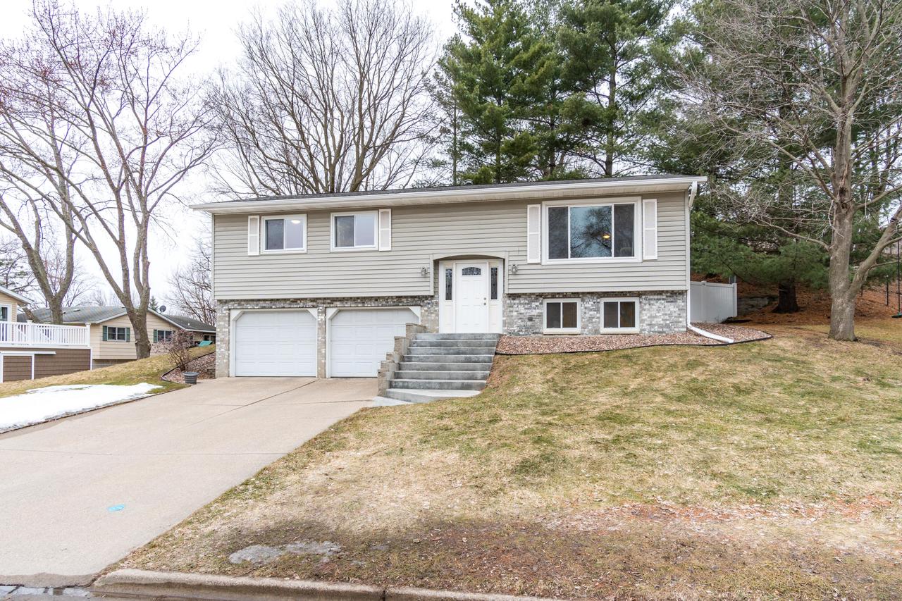 615 N 14th Ave, Onalaska, WI 54650 MLS 1827610 Coldwell Banker