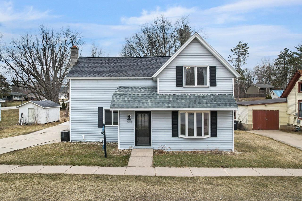 504 Lake St, Pardeeville, WI 53954 MLS 1951176 Coldwell Banker