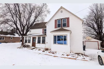 612 Wood Avenue, Marshfield, WI 54449 - Photo 1