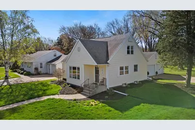 1614 W 5th Street, Marshfield, WI 54449 - Photo 1