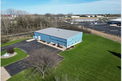 2695 Badger Avenue, Oshkosh, WI 54904 - Photo 1