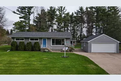 447 Pepper Avenue, Wisconsin Rapids, WI 54494 - Photo 1