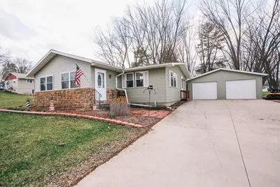 209 N Eaton Avenue, Greenwood, WI 54437 - Photo 1