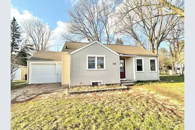 1014 Le Messurier Street, Wausau, WI 54403 - Photo 1