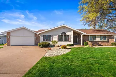 1830 Bassett Place, Wisconsin Rapids, WI 54494 - Photo 1