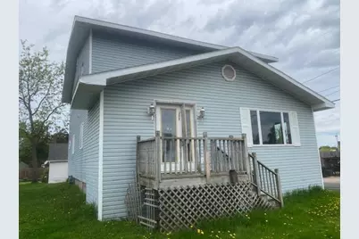 208 E 4th Street, Marshfield, WI 54449 - Photo 1