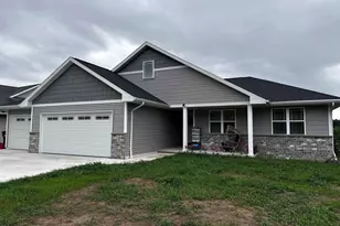 3413 Glendale Ave, Green Bay, WI 54313 - Photo 1