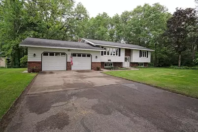 2410 Springville Drive, Plover, WI 54467 - Photo 1