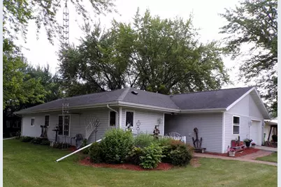 210 W South Street, Loyal, WI 54446 - Photo 1